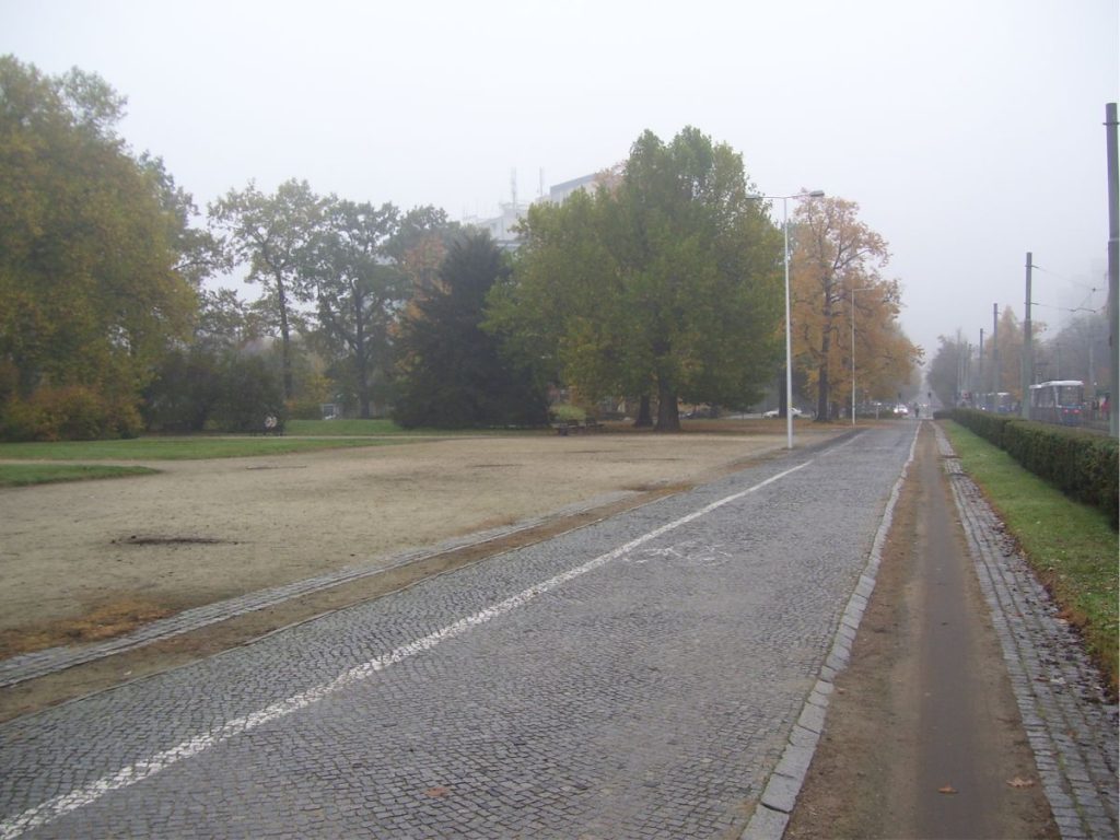 Tramwaje na Placu Powstańców Śląskich